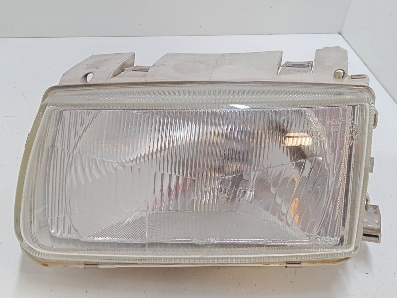 Recambio de faro izquierdo para volkswagen polo iii (6n1) 64 1.9 d referencia OEM IAM   