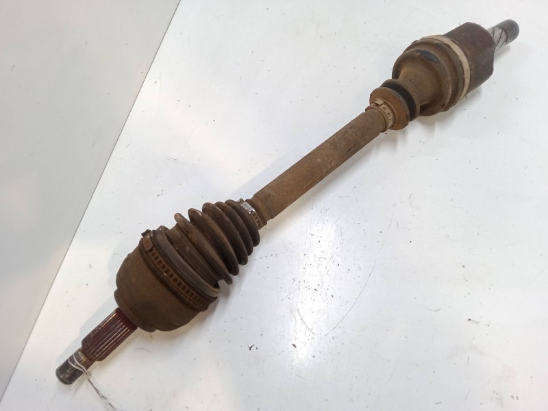 Recambio de transmision delantera izquierda para renault megane ii (bm0/1_, cm0/1_) 1.9 dci (bm0g, cm0g) referencia OEM IAM   