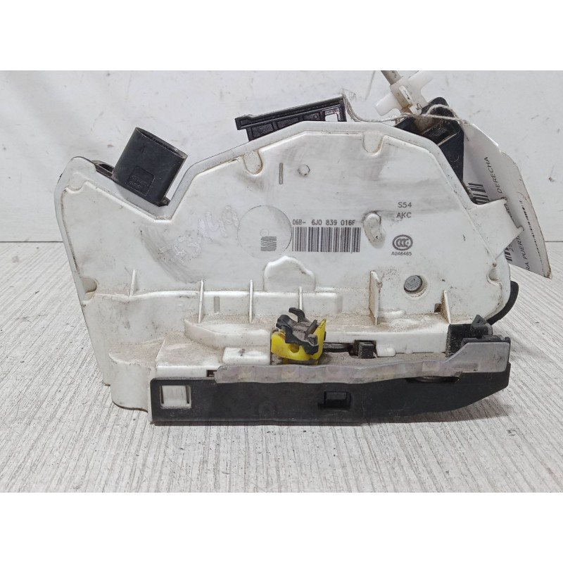 Recambio de cerradura puerta trasera derecha para seat ibiza iv sc (6j1, 6p5) 1.6 tdi referencia OEM IAM 6J0839016F  