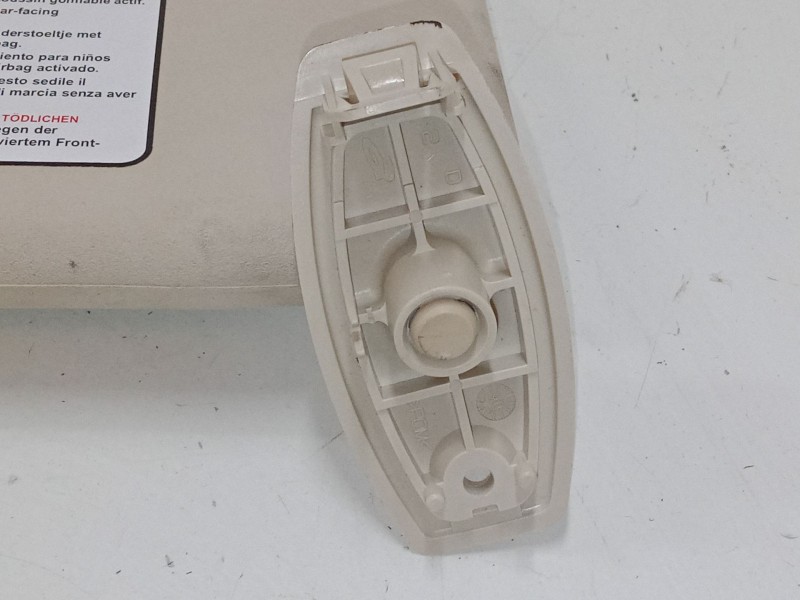 Recambio de parasol derecho para citroën c4 i (lc_) 1.6 hdi referencia OEM IAM   