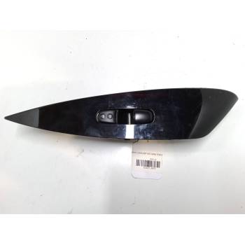 MANDO ELEVALUNAS DELANTERO DERECHO 254111KA5A 