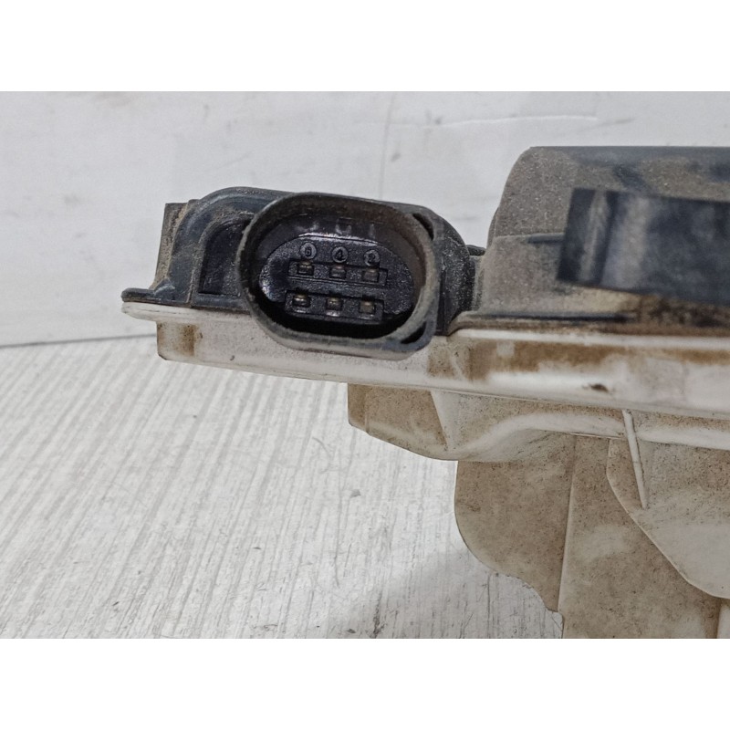 Recambio de cerradura puerta trasera derecha para seat ibiza iv sc (6j1, 6p5) 1.6 tdi referencia OEM IAM 6J0839016F  