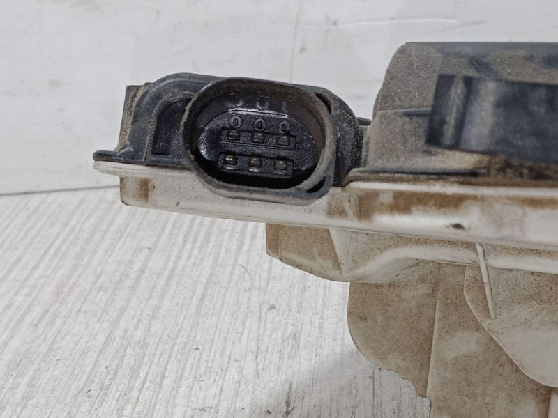 Recambio de cerradura puerta trasera derecha para seat ibiza iv sc (6j1, 6p5) 1.6 tdi referencia OEM IAM 6J0839016F  