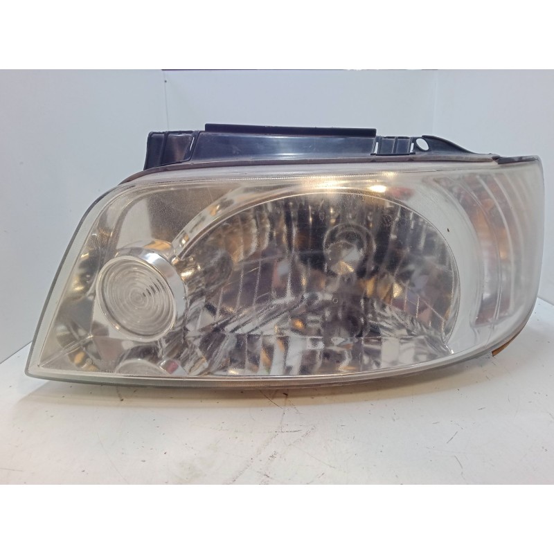 Recambio de faro izquierdo para hyundai matrix (fc) 1.8 referencia OEM IAM   