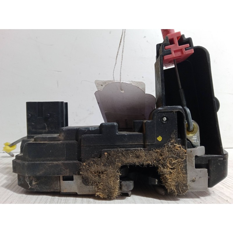 Recambio de cerradura puerta trasera izquierda para opel zafira b furgoneta/monovolumen (a05) 1.8 van (m75) referencia OEM IAM  