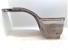 Recambio de moldura rueda delantera izquierda para iveco ml150e23 referencia OEM IAM    2