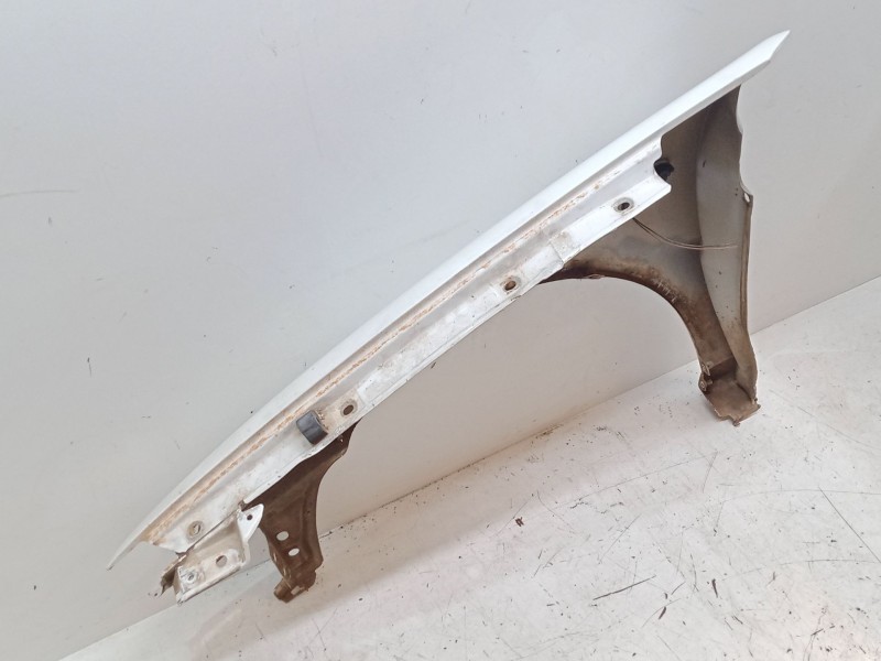 Recambio de aleta delantera derecha para volkswagen polo iii (6n1) 64 1.9 d referencia OEM IAM   