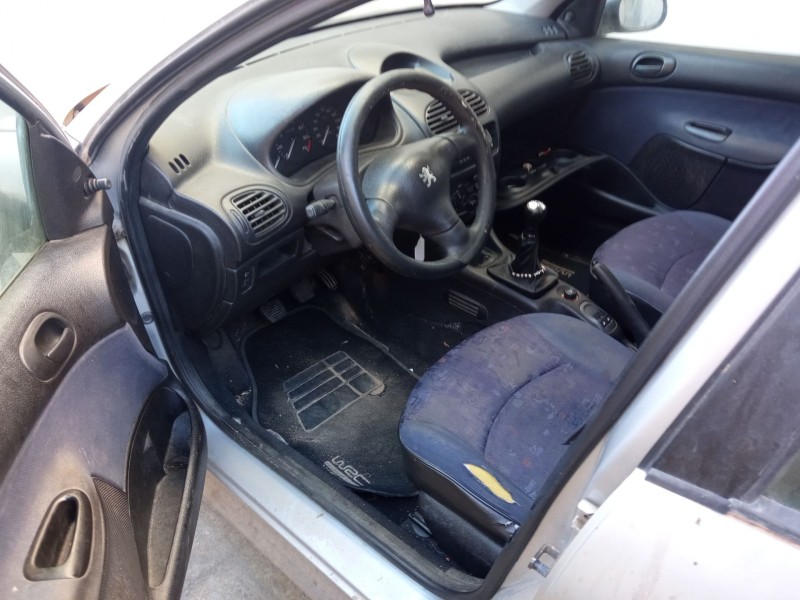peugeot 206 hatchback (2a/c) del año 1999