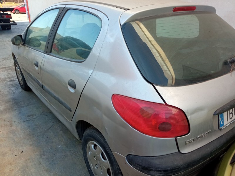 peugeot 206 hatchback (2a/c) del año 1999