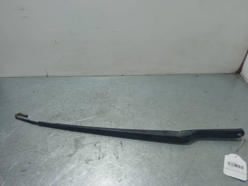 BRAZO LIMPIA DELANTERO IZQUIERDO 61619449947 