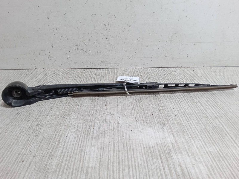 Recambio de brazo limpia trasero para audi a3 (8l1) 1.9 tdi referencia OEM IAM   