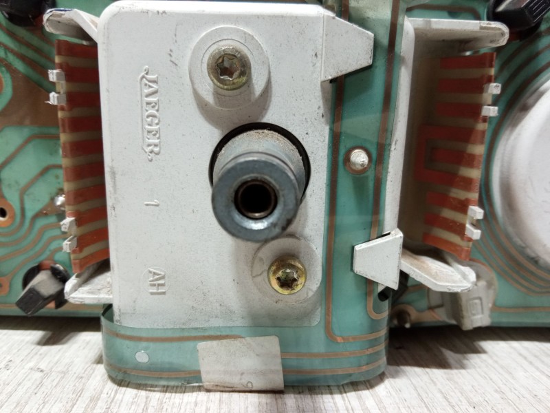 Recambio de cuadro instrumentos para citroën c15 furgoneta/monovolumen (vd_) 1.9 d referencia OEM IAM 211463.01 9641918180 