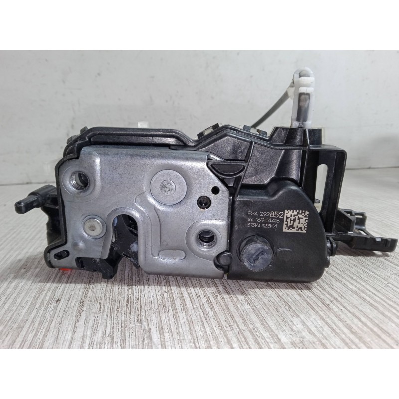 Recambio de cerradura puerta trasera derecha para opel corsa f (p2jo) 1.2 (68) referencia OEM IAM 292852  