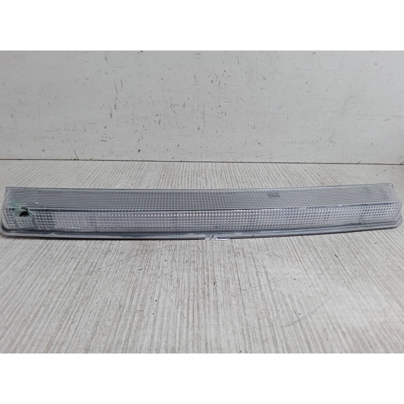 Recambio de luz central de freno para opel corsa f (p2jo) 1.2 (68) referencia OEM IAM 9689043280  