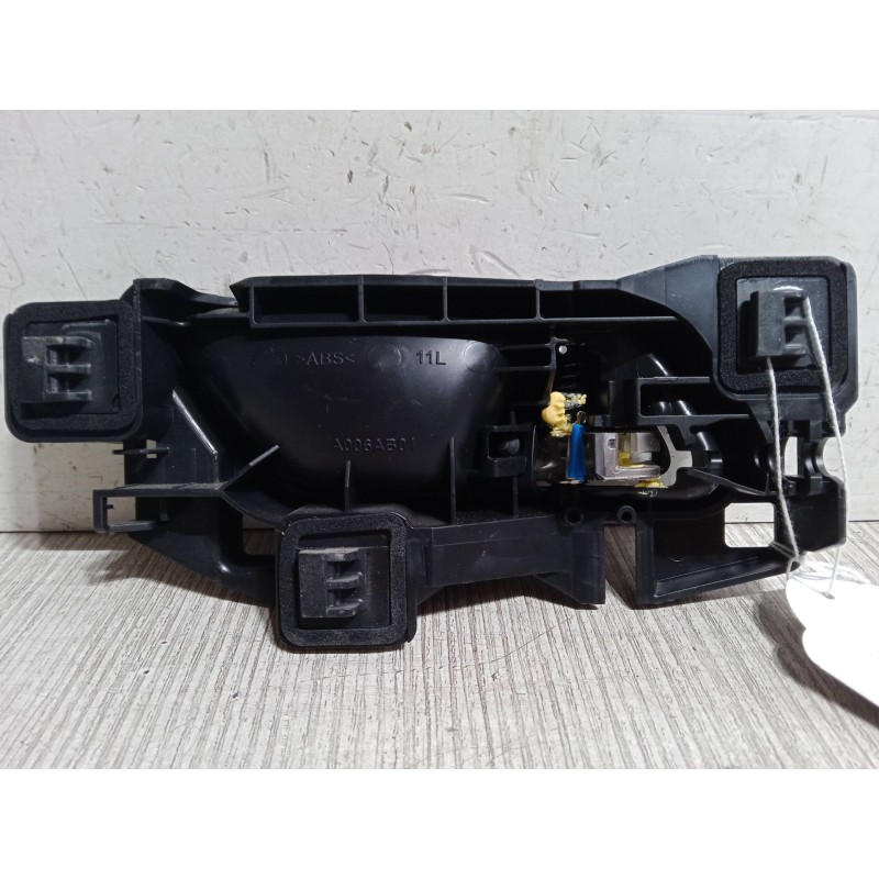 Recambio de maneta interior puerta delantera izquierda para opel corsa f (p2jo) 1.2 (68) referencia OEM IAM   