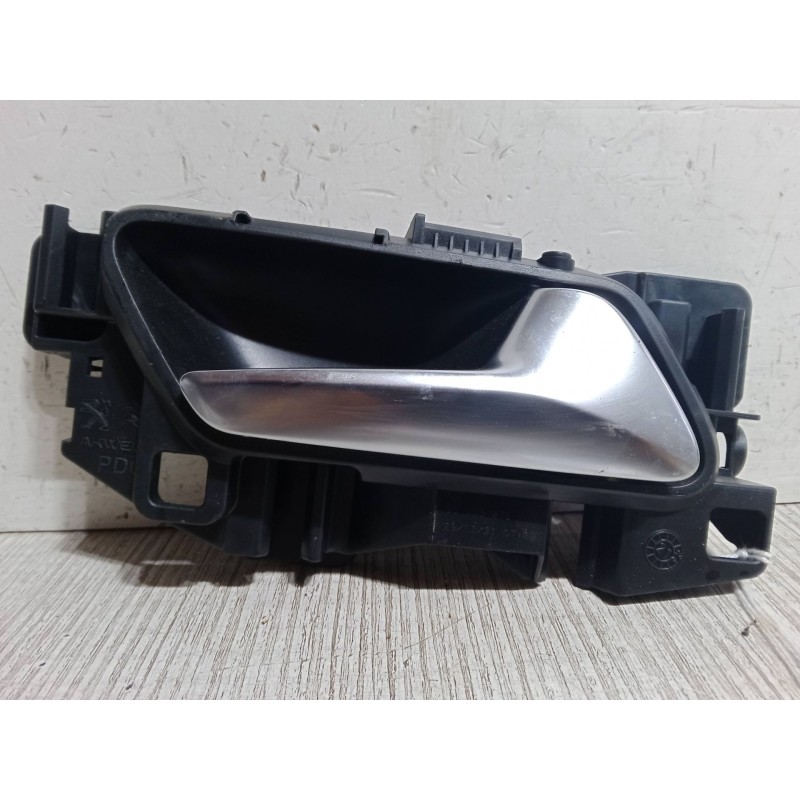 Recambio de maneta interior puerta trasera derecha para opel corsa f (p2jo) 1.2 (68) referencia OEM IAM   