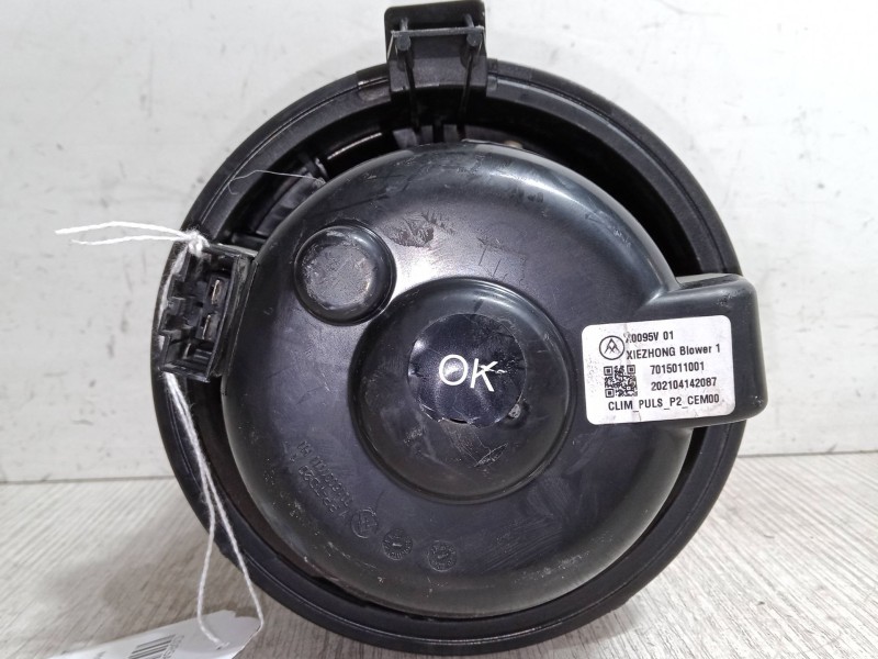 Recambio de motor calefaccion para opel corsa f (p2jo) 1.2 (68) referencia OEM IAM 7015031111  