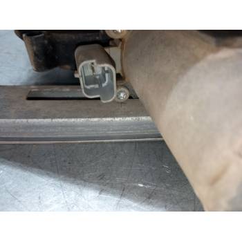 ELEVALUNAS ELECTRICO IZQUIERDO 3P 