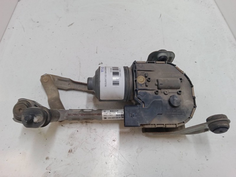 Recambio de motor limpiaparabrisas delantero derecho para seat leon (1p1) 1.9 tdi referencia OEM IAM 1P0955024B  