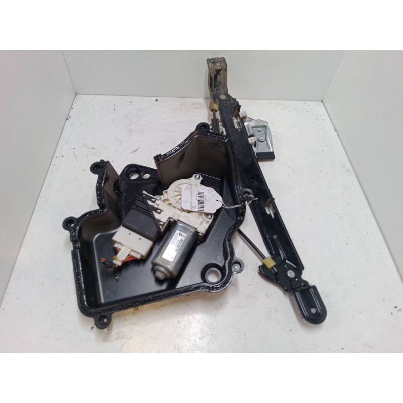 Recambio de elevalunas electrico trasero izquierdo para seat leon (1p1) 1.9 tdi referencia OEM IAM 1K0959703AF  