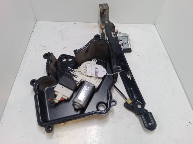 Recambio de elevalunas electrico trasero izquierdo para seat leon (1p1) 1.9 tdi referencia OEM IAM 1K0959703AF  