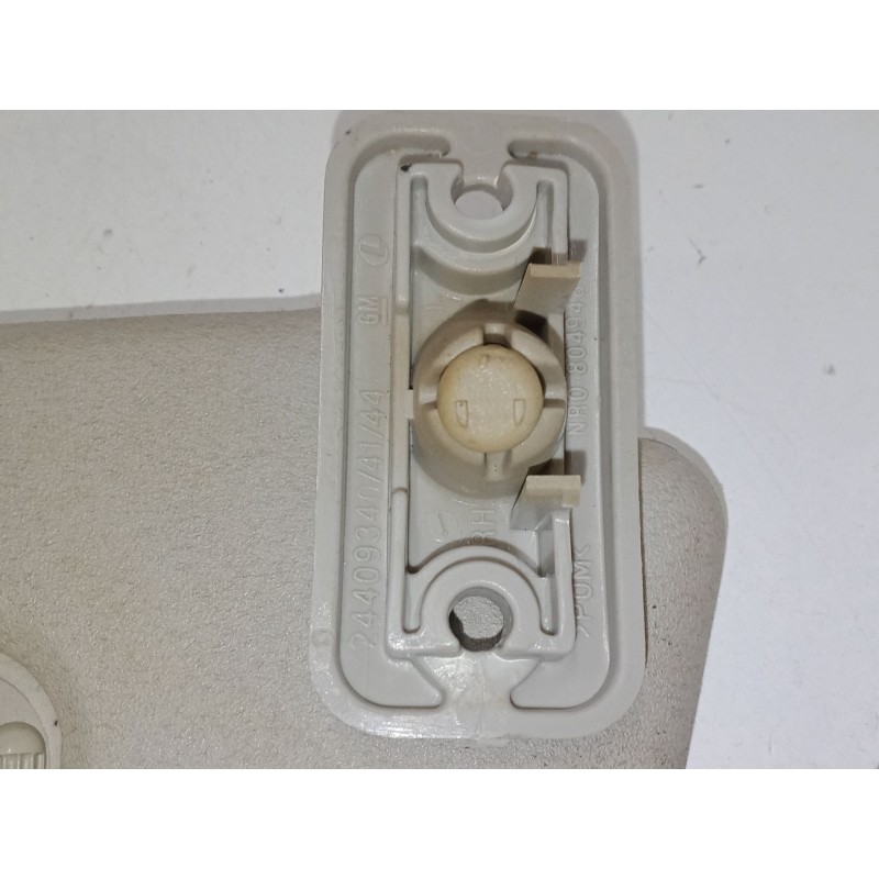 Recambio de parasol derecho para opel corsa c (x01) 1.0 (f08, f68) referencia OEM IAM   