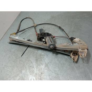 ELEVALUNAS ELECTRICO DERECHO 3P 