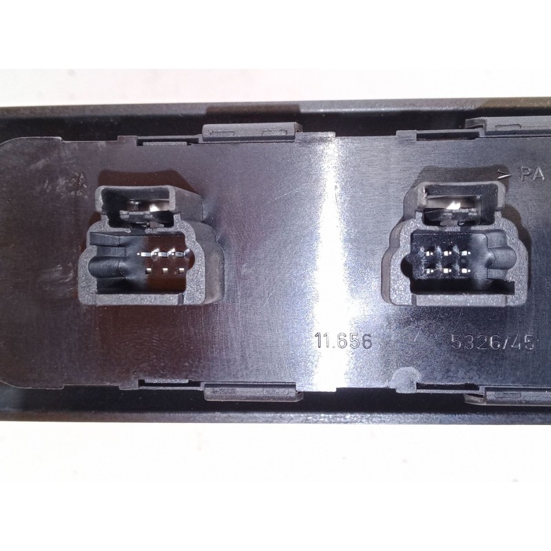 Recambio de mando elevalunas delantero izquierdo para peugeot 407 (6d_) 2.0 hdi 135 (6drhrh, 6drhre, 6drhrg, 6drhrj) referencia 