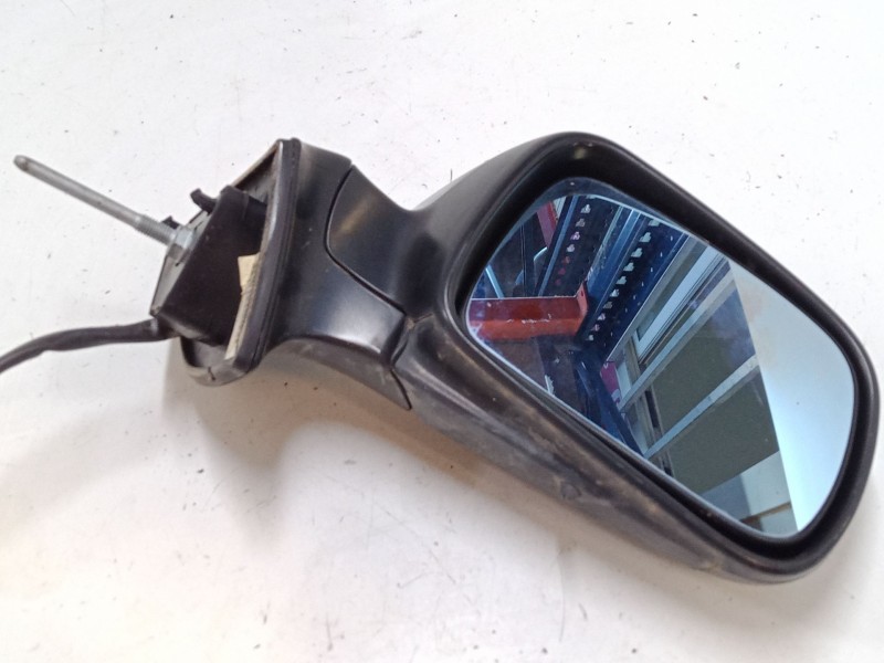 Recambio de retrovisor electrico derecho para peugeot 407 (6d_) 2.0 hdi 135 (6drhrh, 6drhre, 6drhrg, 6drhrj) referencia OEM IAM 