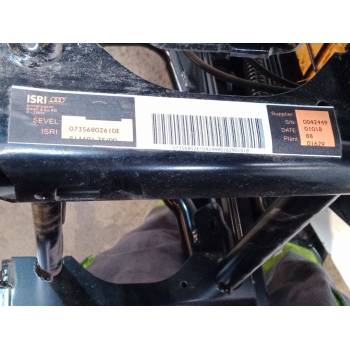 ASIENTO DELANTERO IZQUIERDO 
