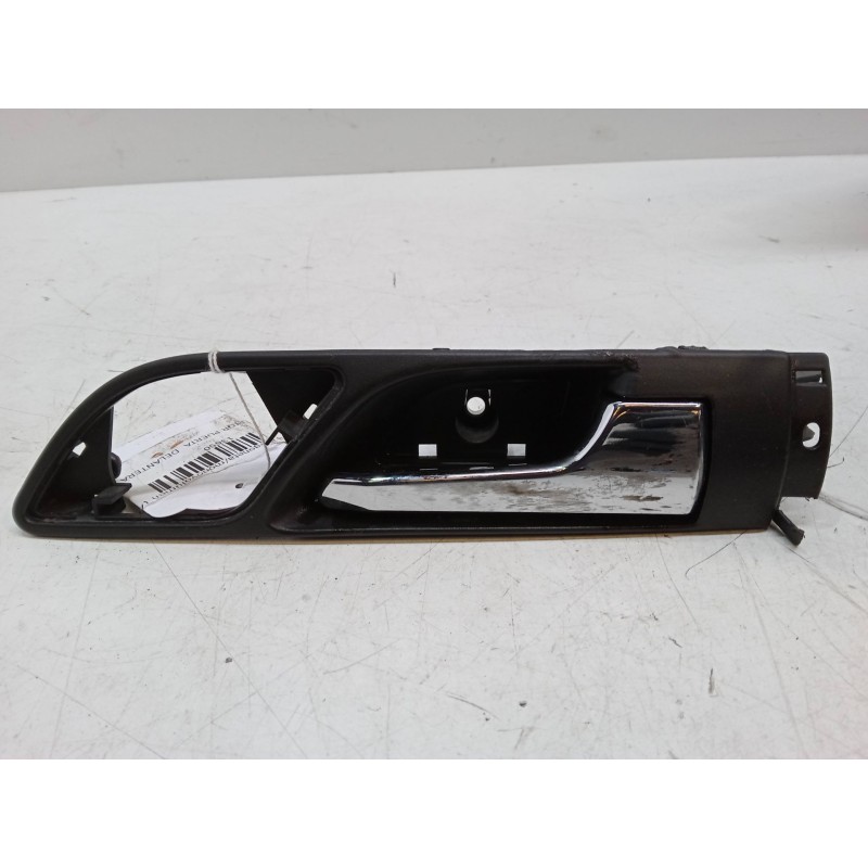 Recambio de maneta interior puerta delantera derecha para opel zafira b furgoneta/monovolumen (a05) 1.8 van (m75) referencia OEM