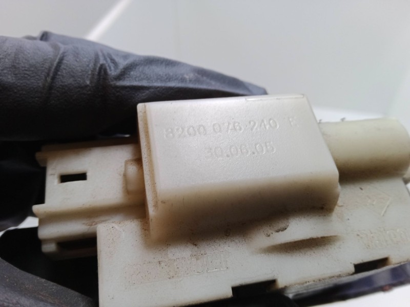 Recambio de cerradura maletero / porton para renault scénic ii (jm0/1_) 1.9 dci (jm0g, jm12, jm1g, jm2c) referencia OEM IAM   