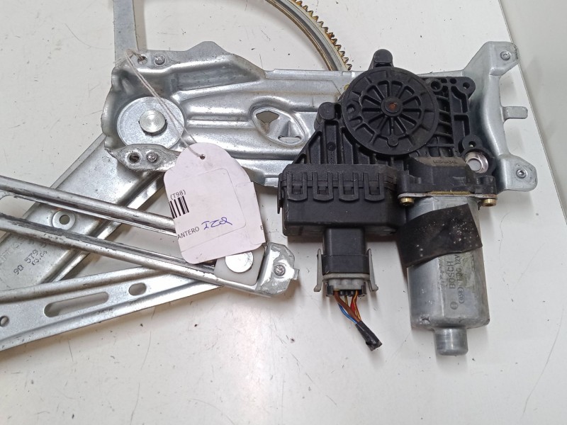 Recambio de elevalunas electrico delantero derecho para opel zafira a monospace (t98) 1.6 16v (f75) referencia OEM IAM   