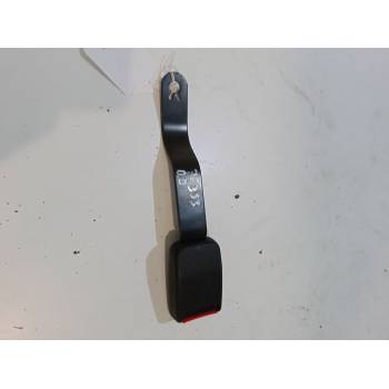 ANCLAJE CINTURON DELANTERO DERECHO 