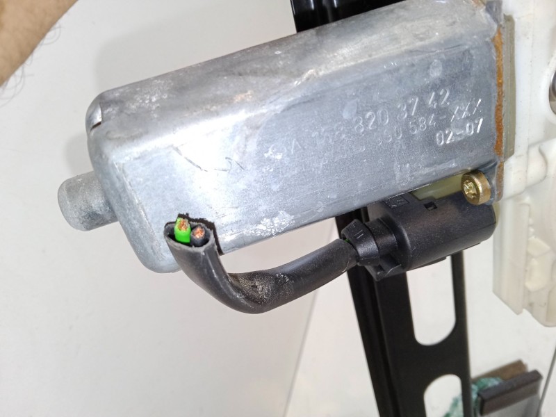 Recambio de elevalunas electrico delantero izquierdo para mercedes-benz clase a (w168) a 170 cdi (168.009, 168.109) referencia O