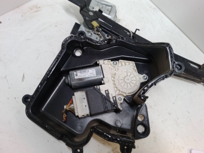 Recambio de elevalunas electrico trasero derecho para seat leon (1p1) 1.9 tdi referencia OEM IAM 1K0959704AF  