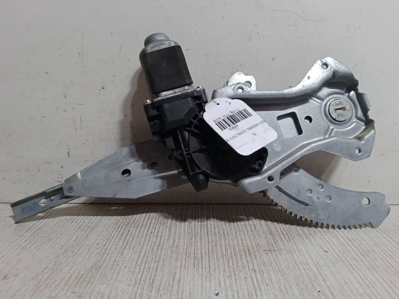 Recambio de elevalunas electrico trasero izquierdo para nissan note (e11, ne11) 1.5 dci referencia OEM IAM 400928a  