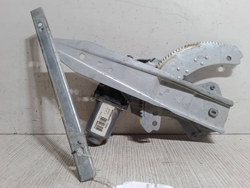 Recambio de elevalunas electrico trasero izquierdo para nissan note (e11, ne11) 1.5 dci referencia OEM IAM 400928a  