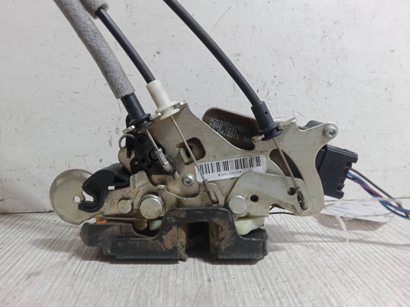 Recambio de cerradura puerta trasera izquierda para mercedes-benz vaneo (414) 1.7 cdi (414.700) referencia OEM IAM A4147300435  