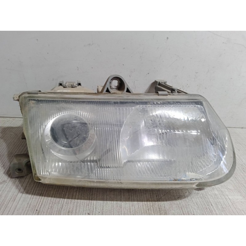 Recambio de faro derecho para alfa romeo 146 (930_) 1.9 jtd (930.b4b) referencia OEM IAM   