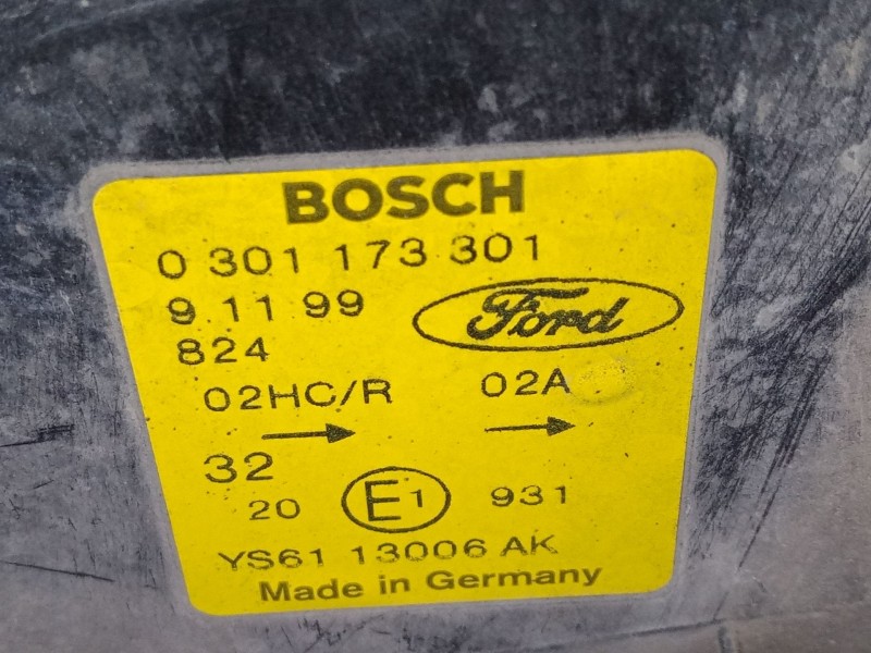 Recambio de faro izquierdo para ford fiesta iv (ja_, jb_) 1.3 i referencia OEM IAM YS6113006AK  0301173301