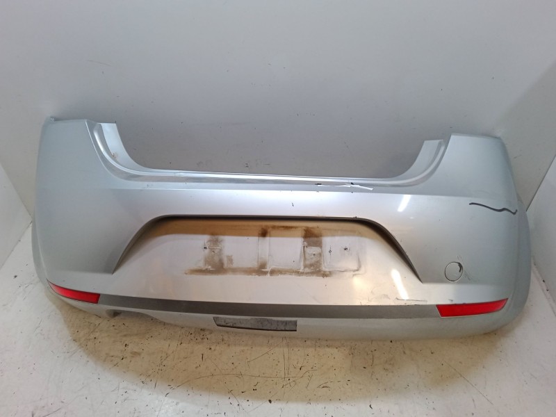 Recambio de paragolpes trasero para seat leon (1p1) 1.9 tdi referencia OEM IAM 1P0807421  