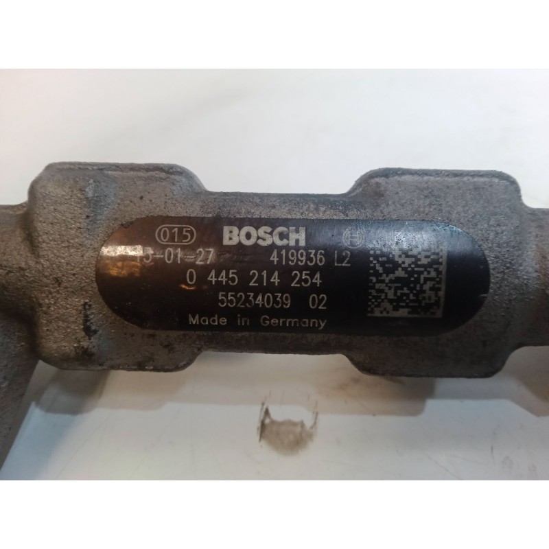 Recambio de rampa inyectora para fiat doblo caja/chasis (263_) 1.6 d multijet referencia OEM IAM 55234039  0445214254