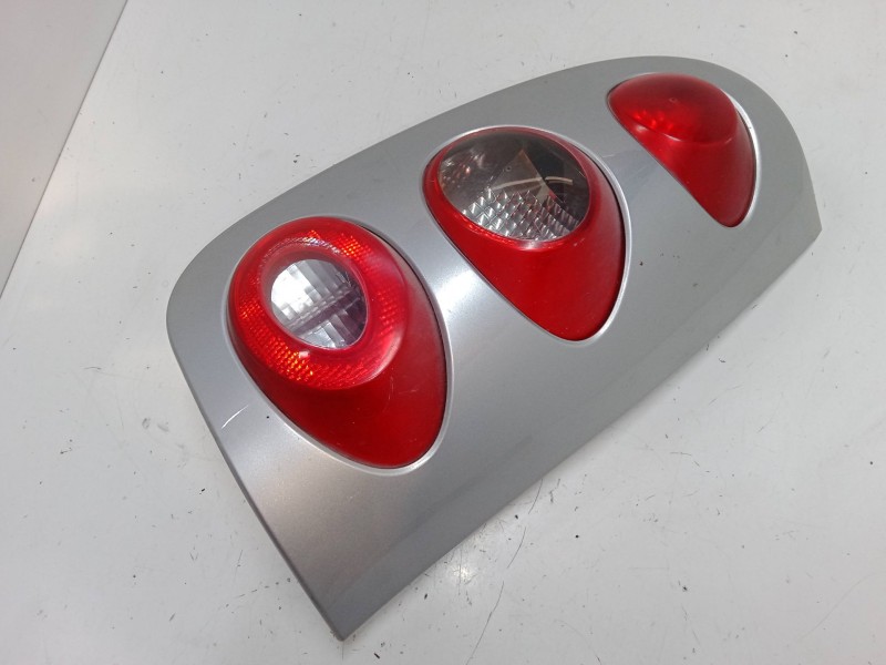 Recambio de piloto trasero derecho para smart fortwo coupé (450) 0.7 (450.352, 450.332) referencia OEM IAM   