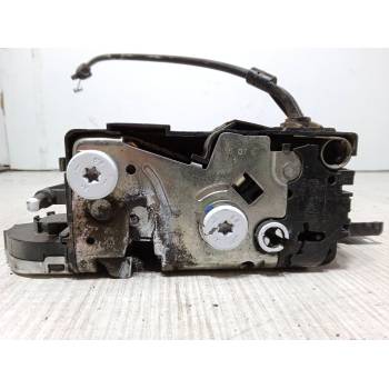 CERRADURA PUERTA DELANTERA DERECHA 