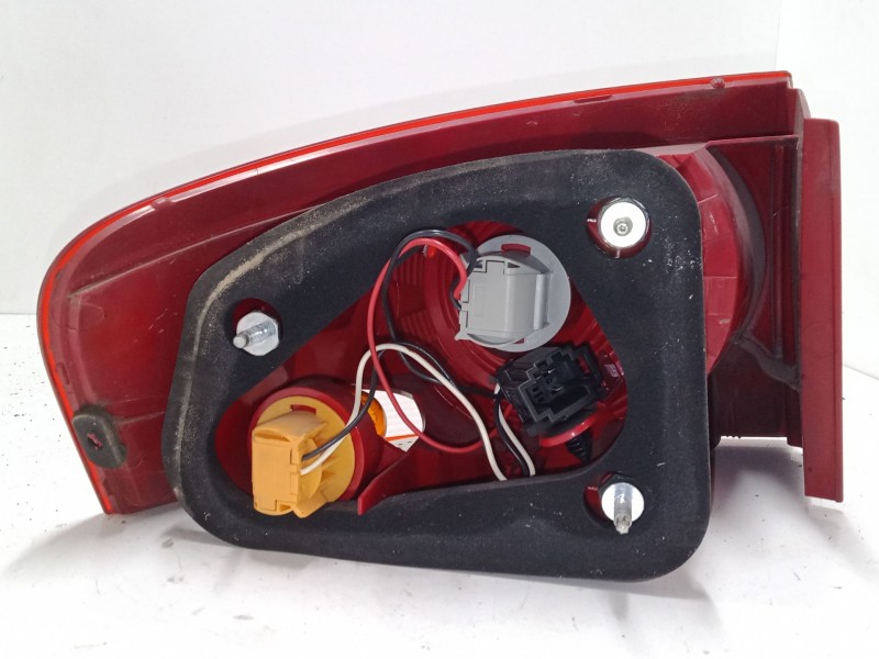 Recambio de piloto trasero derecho para seat altea (5p1) 2.0 tdi 16v referencia OEM IAM   