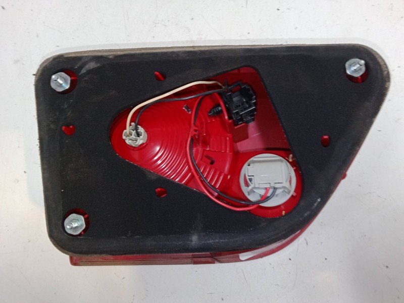 Recambio de piloto trasero porton derecho para seat altea (5p1) 2.0 tdi 16v referencia OEM IAM   