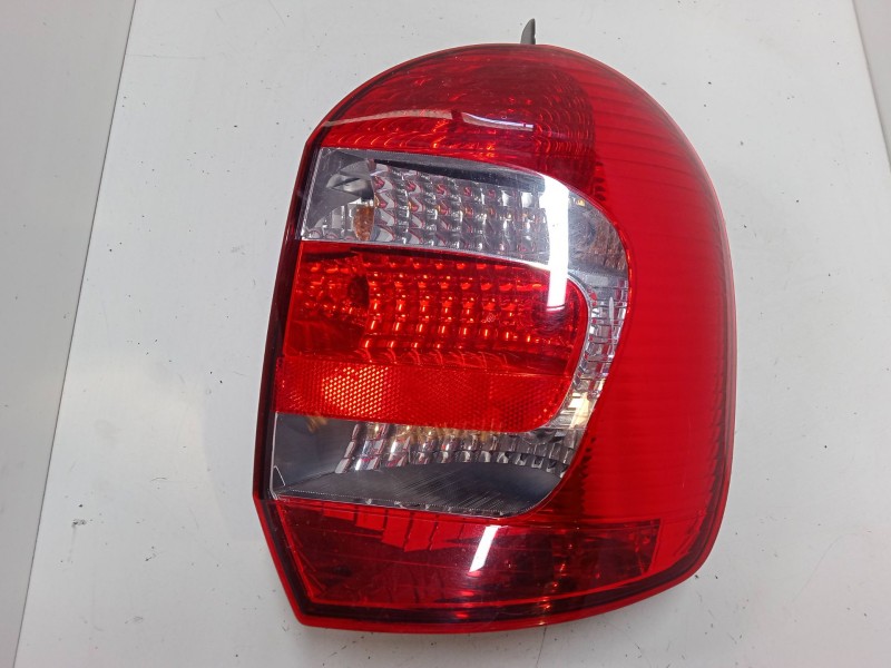 Recambio de piloto trasero derecho para renault modus / grand modus (f/jp0_) 1.2 (jp0c, jp0k, fp0c, fp0k, fp0p, jp0p, jp0t) refe