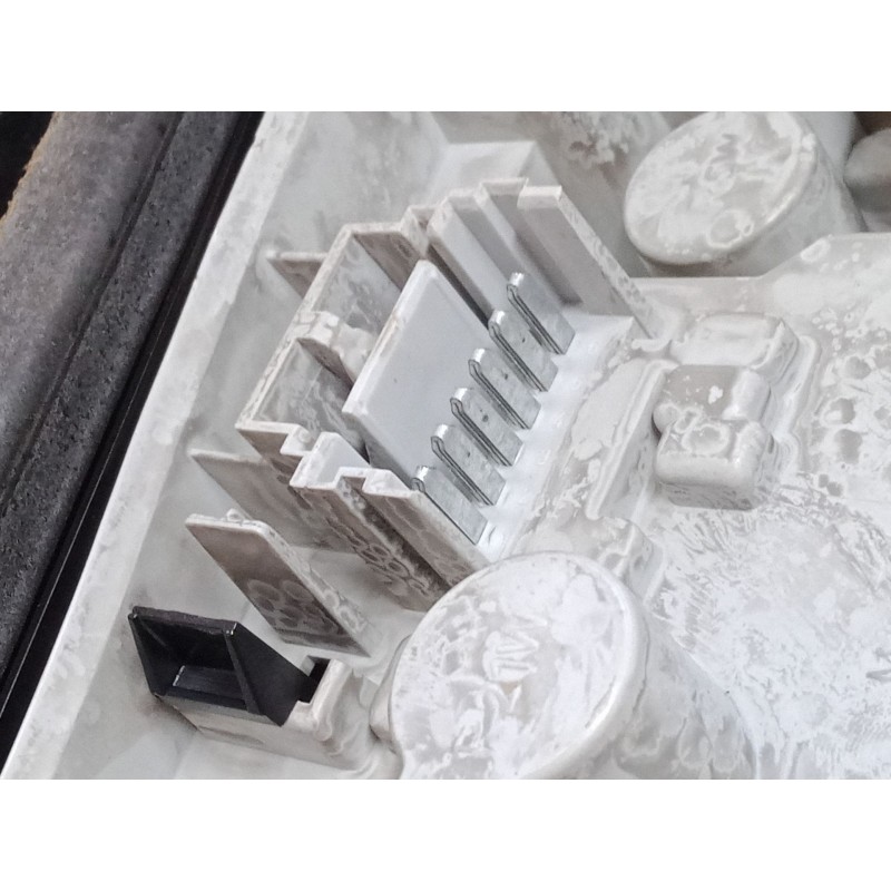 Recambio de piloto trasero derecho para renault modus / grand modus (f/jp0_) 1.2 (jp0c, jp0k, fp0c, fp0k, fp0p, jp0p, jp0t) refe