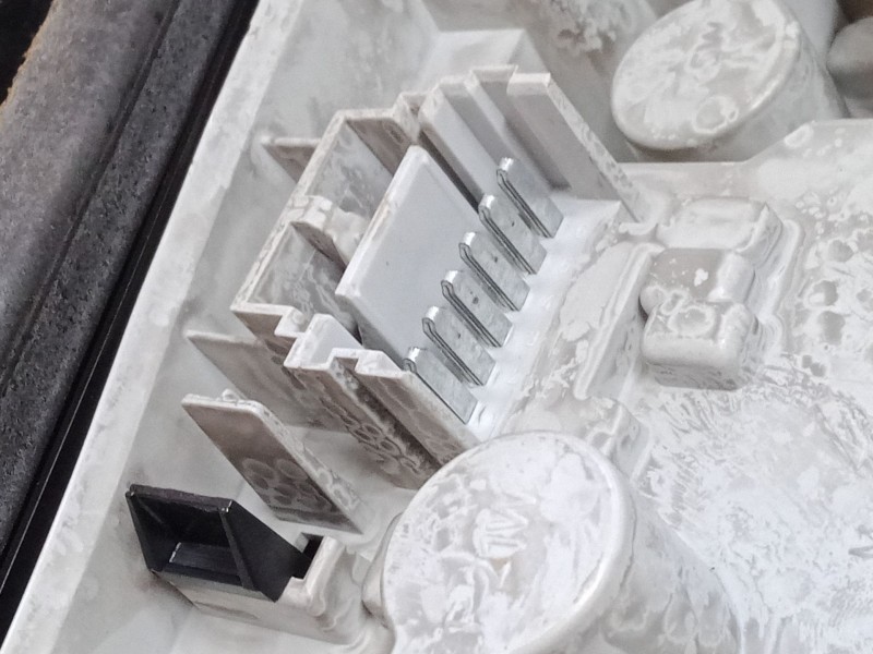 Recambio de piloto trasero derecho para renault modus / grand modus (f/jp0_) 1.2 (jp0c, jp0k, fp0c, fp0k, fp0p, jp0p, jp0t) refe